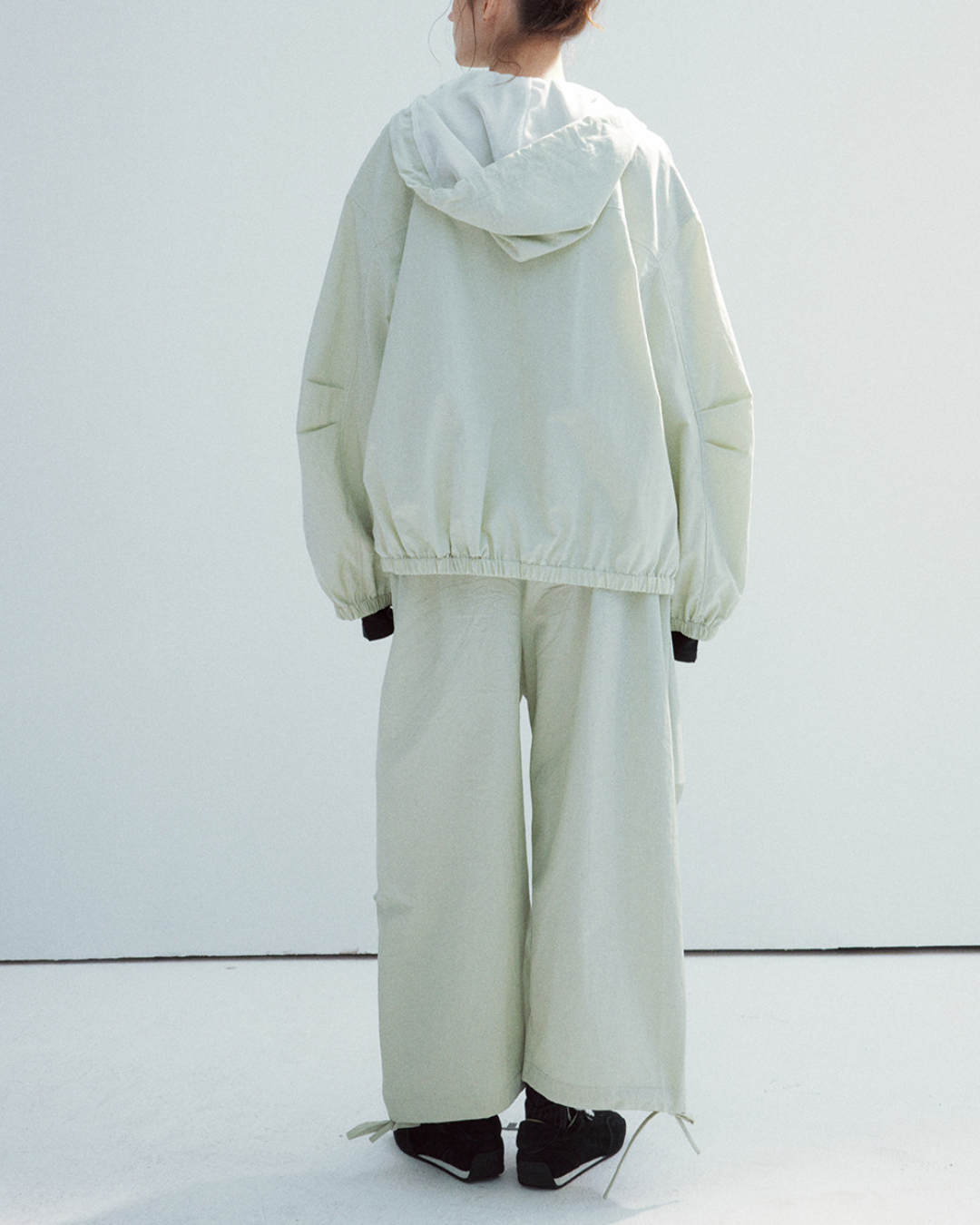 【セットアップ可能】ウィンドプルーフドロストパンツ 2011