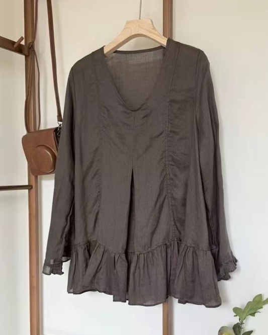 Vネックフリルヘムルーズフィットブラウス 2707