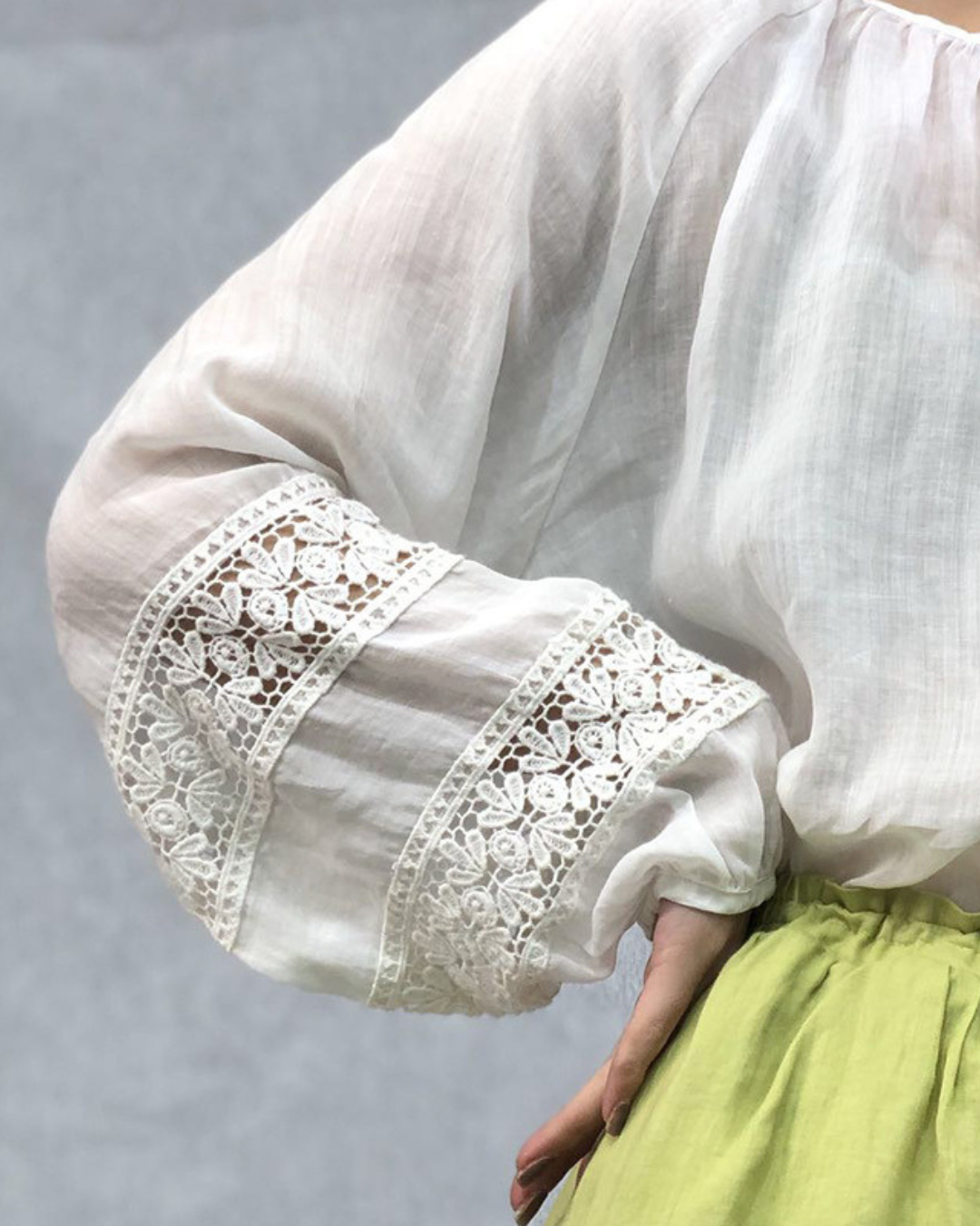 刺繍レースブラウス 1110