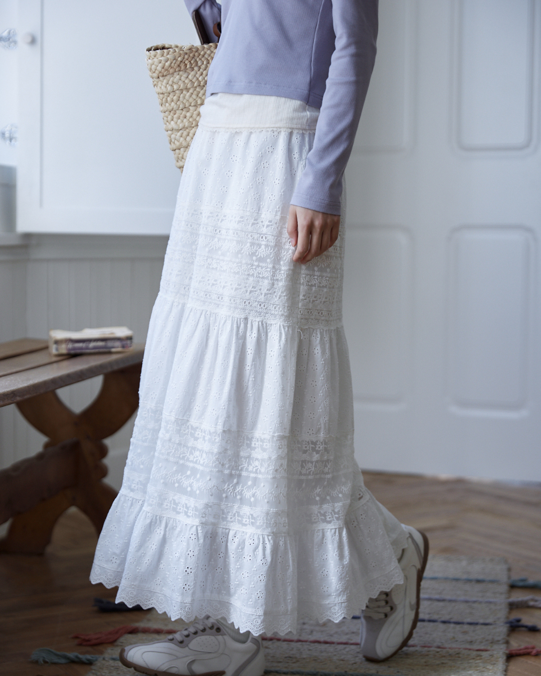 ハイウエスト刺繍フレアロングスカート 2226