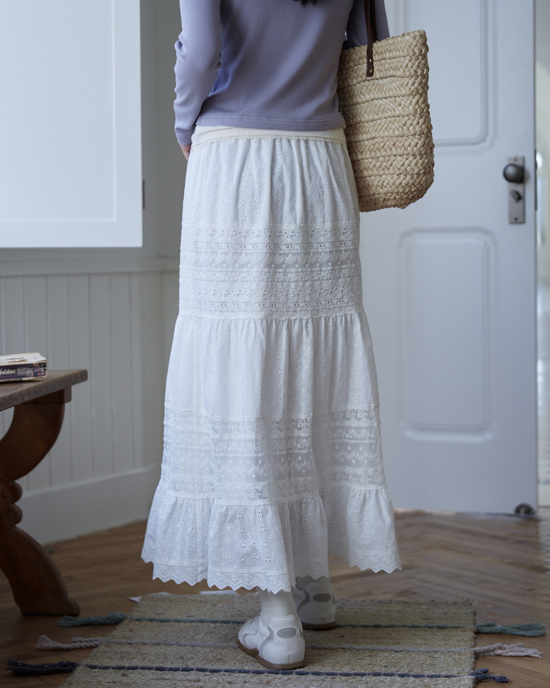 ハイウエスト刺繍フレアロングスカート 2226