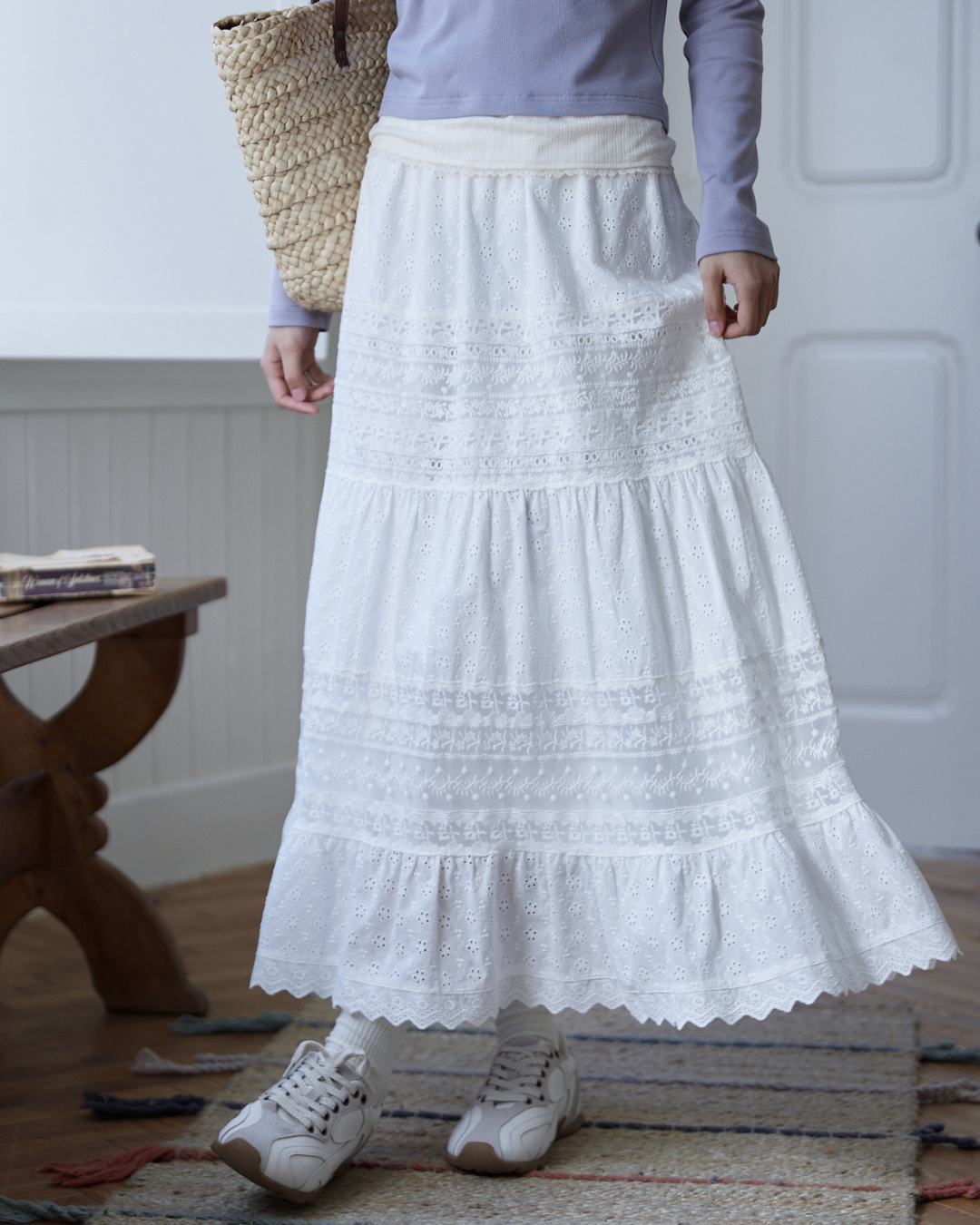 ハイウエスト刺繍フレアロングスカート 2226