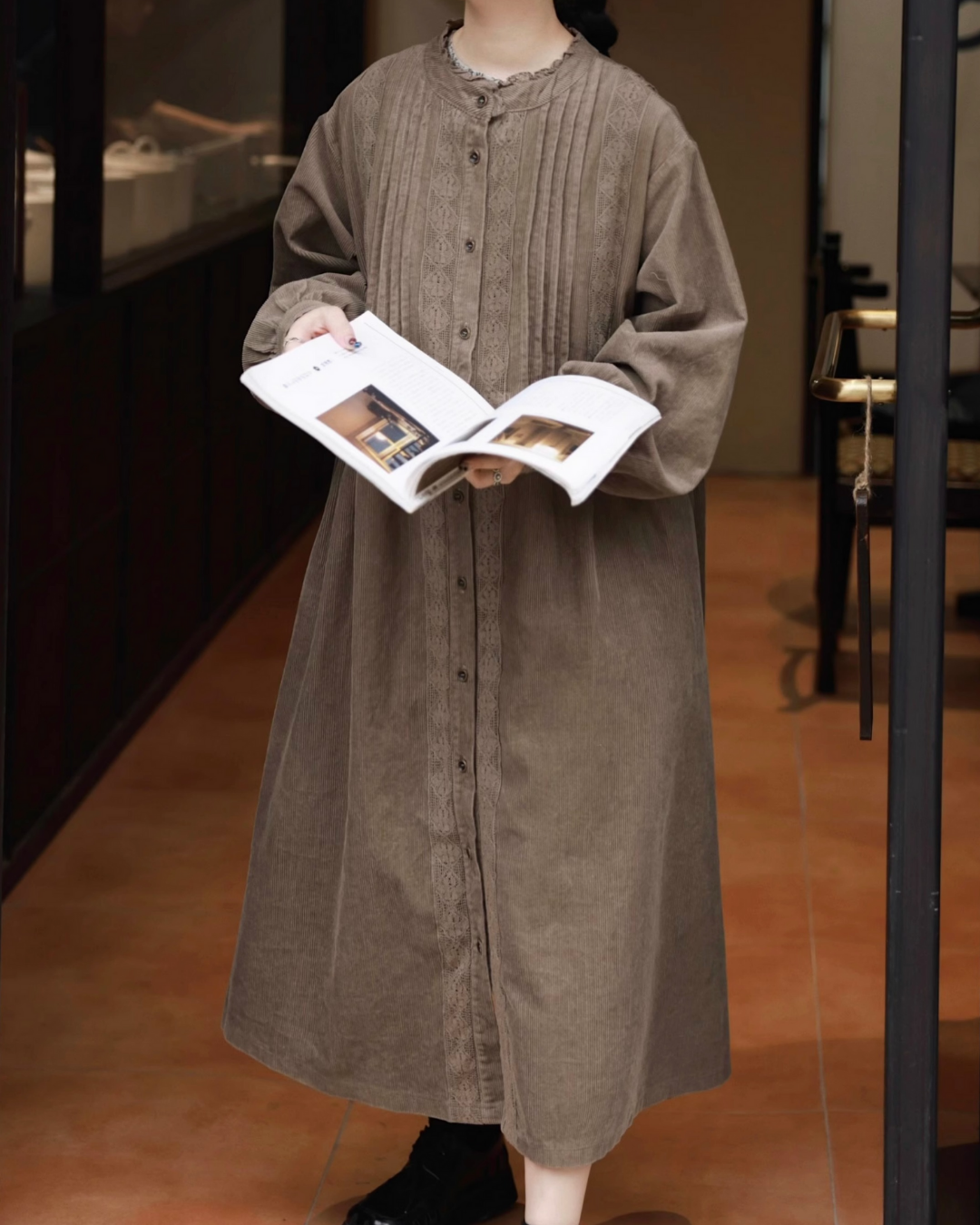 フリルネックコーデュロイレースラインワンピース 2758