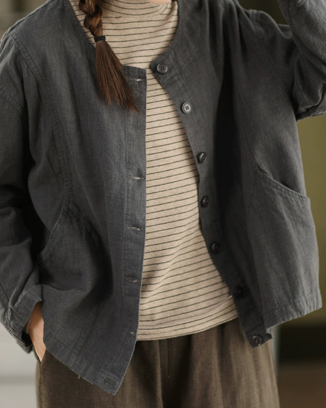 ラウンドネックライトショートジャケット 2776