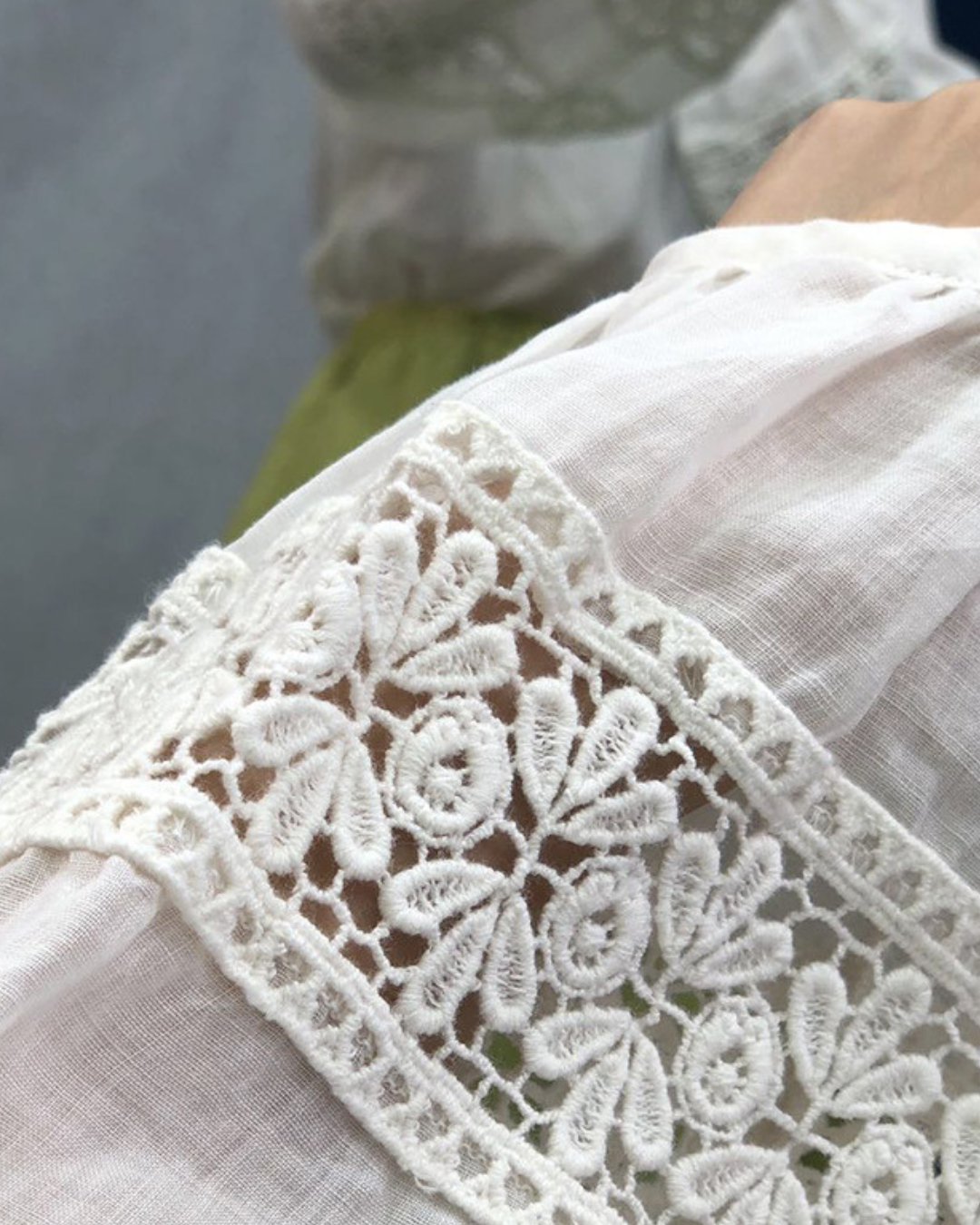 刺繍レースブラウス 1110