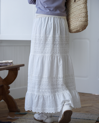ハイウエスト刺繍フレアロングスカート 2226