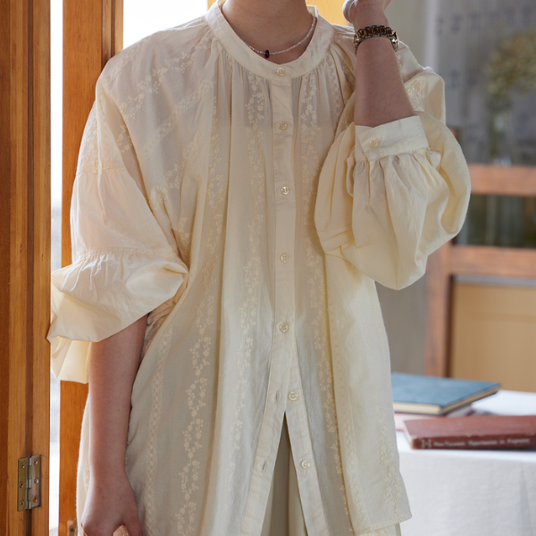 エンブロイダリーオーバーチュニック 1138 – relaloop(リラループ) エンブロイダリーオーバーチュニック 1138 – relaloop(リラループ)