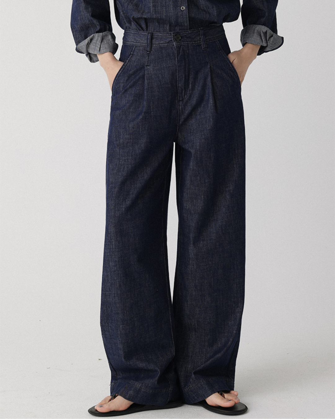 タックストレートデニムパンツ 2041